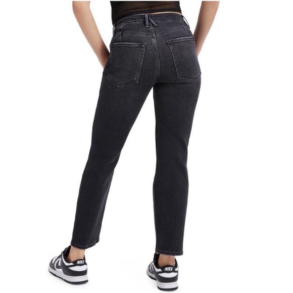 Good American good Ivón high waisted crop straight leg jeans in back - Picture 13 of 13